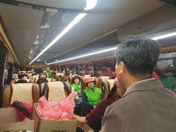 프로그램 선정단체 곰두리봉사회 시각장애인과 나들이 행사 격려방문